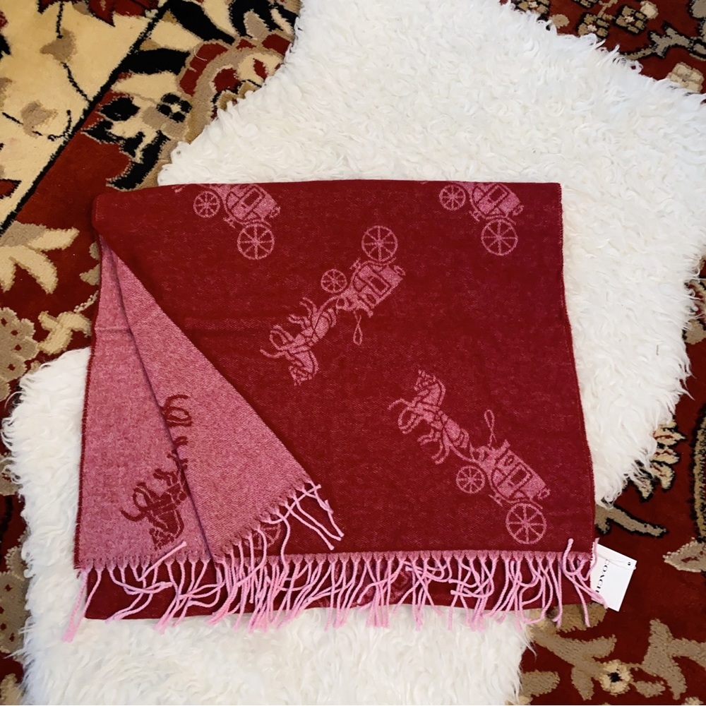 Coach Horse And Carriage Oversized Muffler/Scarf in bright violet - Picture 3 of 7